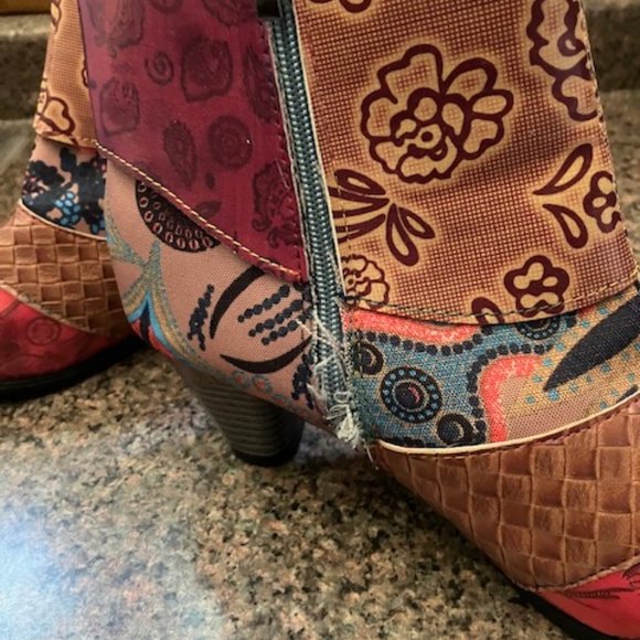 Pair of Art Deco Ankle Boots 10.5 - Picture 3 of 9